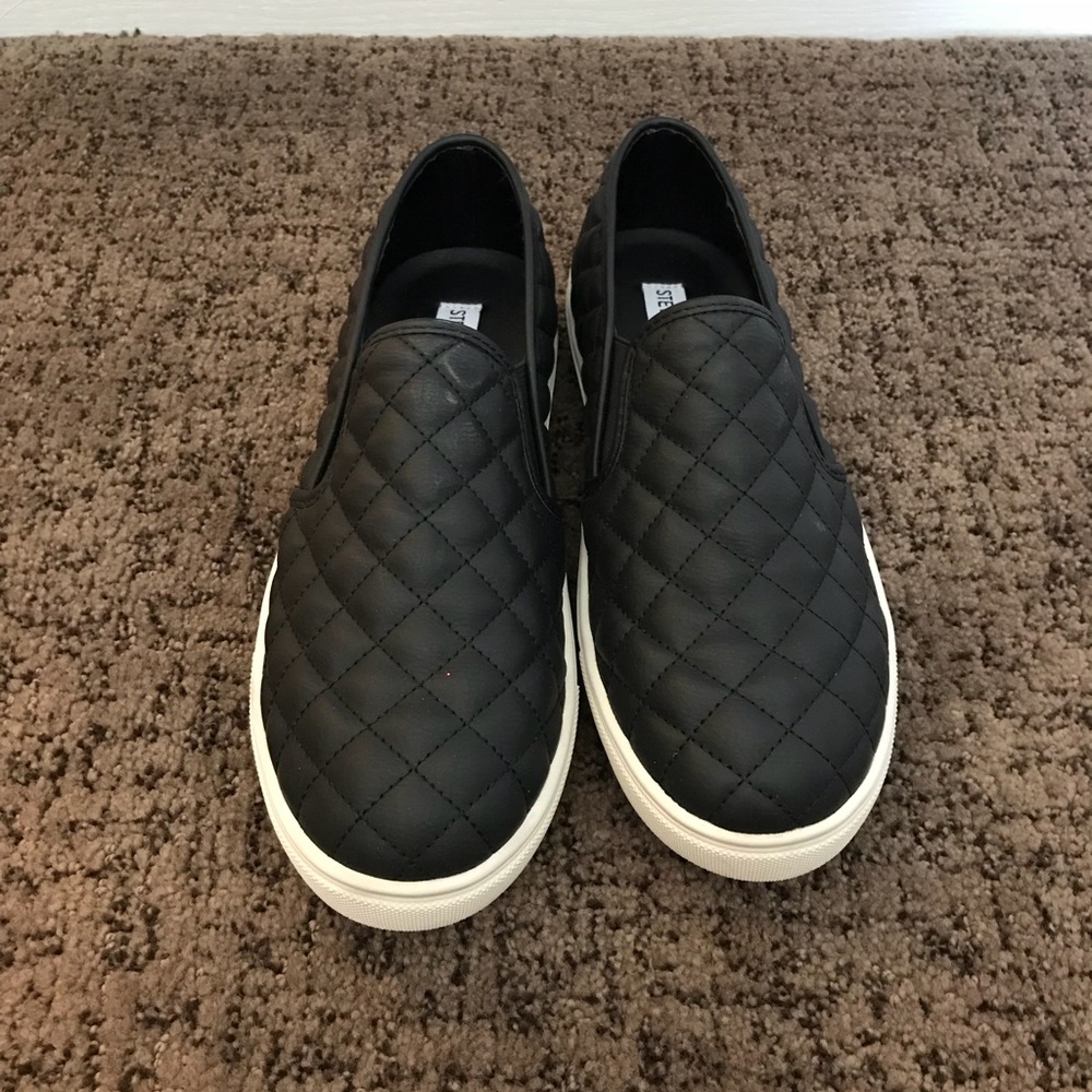 Steve Madden quilted slip ons
